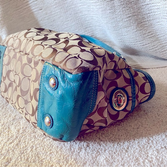 COACH 5-Piece Set INCLUDES FREE CARE CARDS - Picture 4 of 16